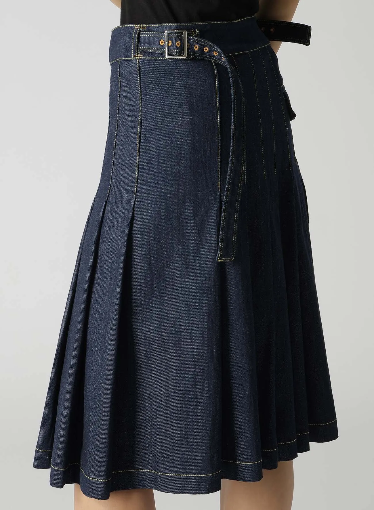 8OZ UNEVEN THREAD DENIM WRAPPED TUCK SKIRT