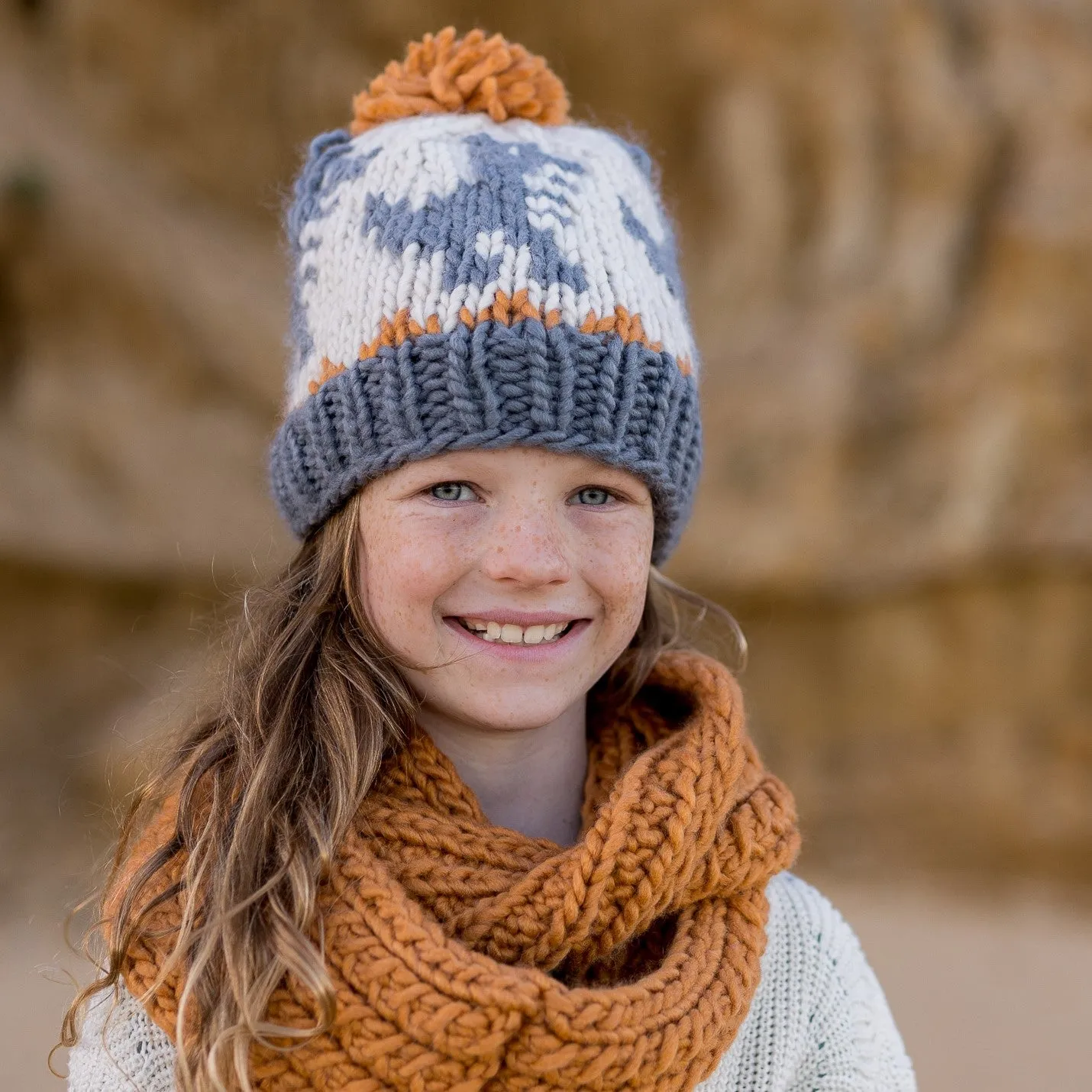 Acorn Kids: Journey Infinity Scarf Caramel