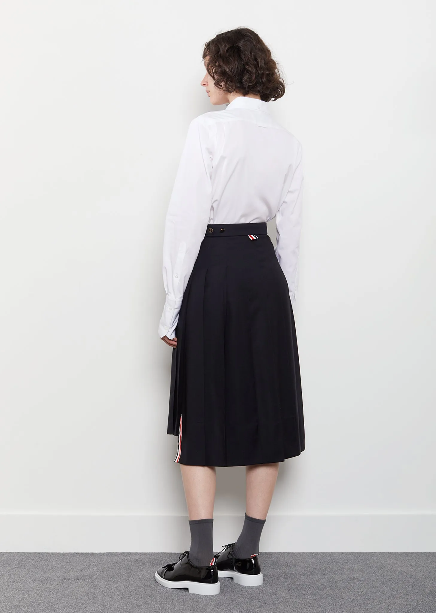 Crepe Suiting Pleated Skirt