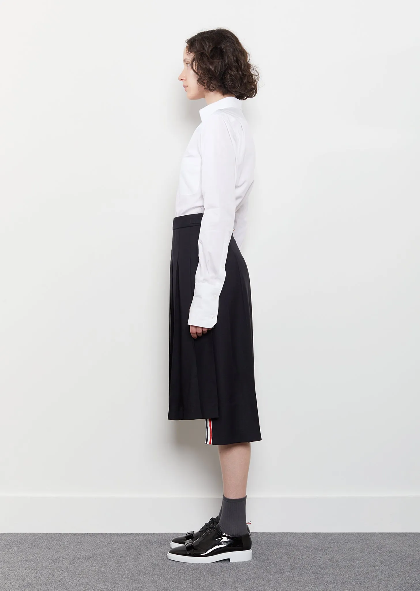 Crepe Suiting Pleated Skirt