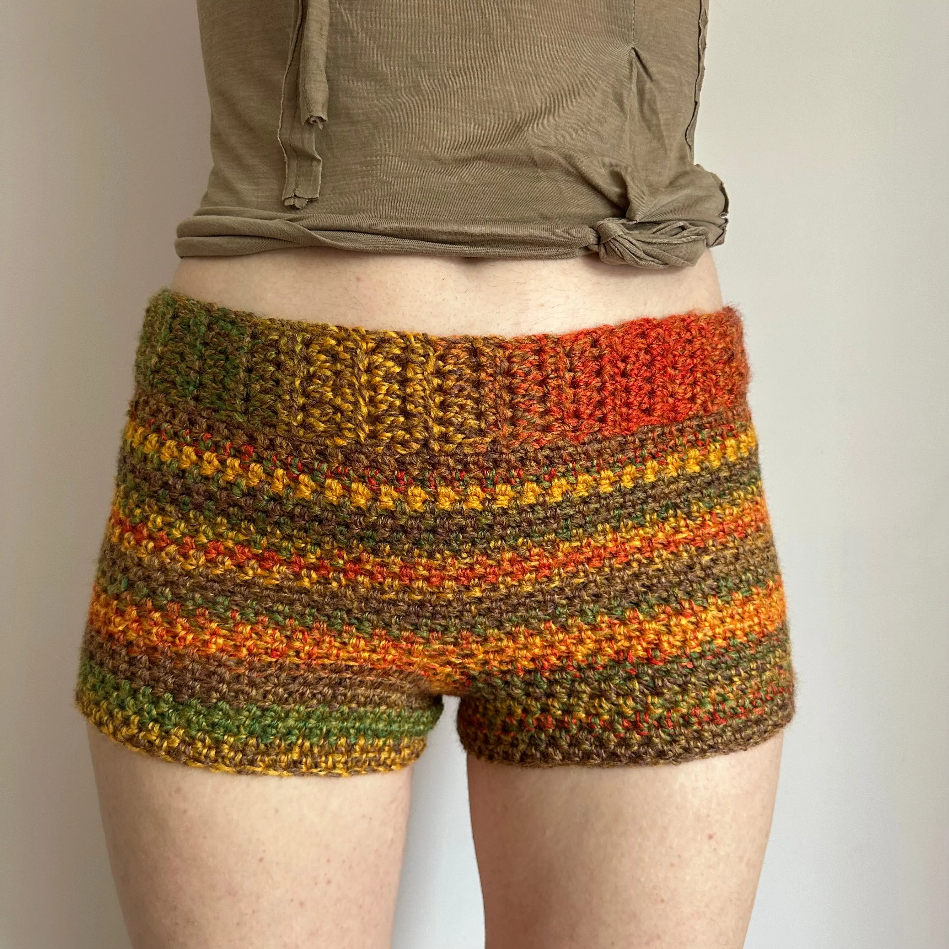 Handmade earth tones ombré striped crochet shorts