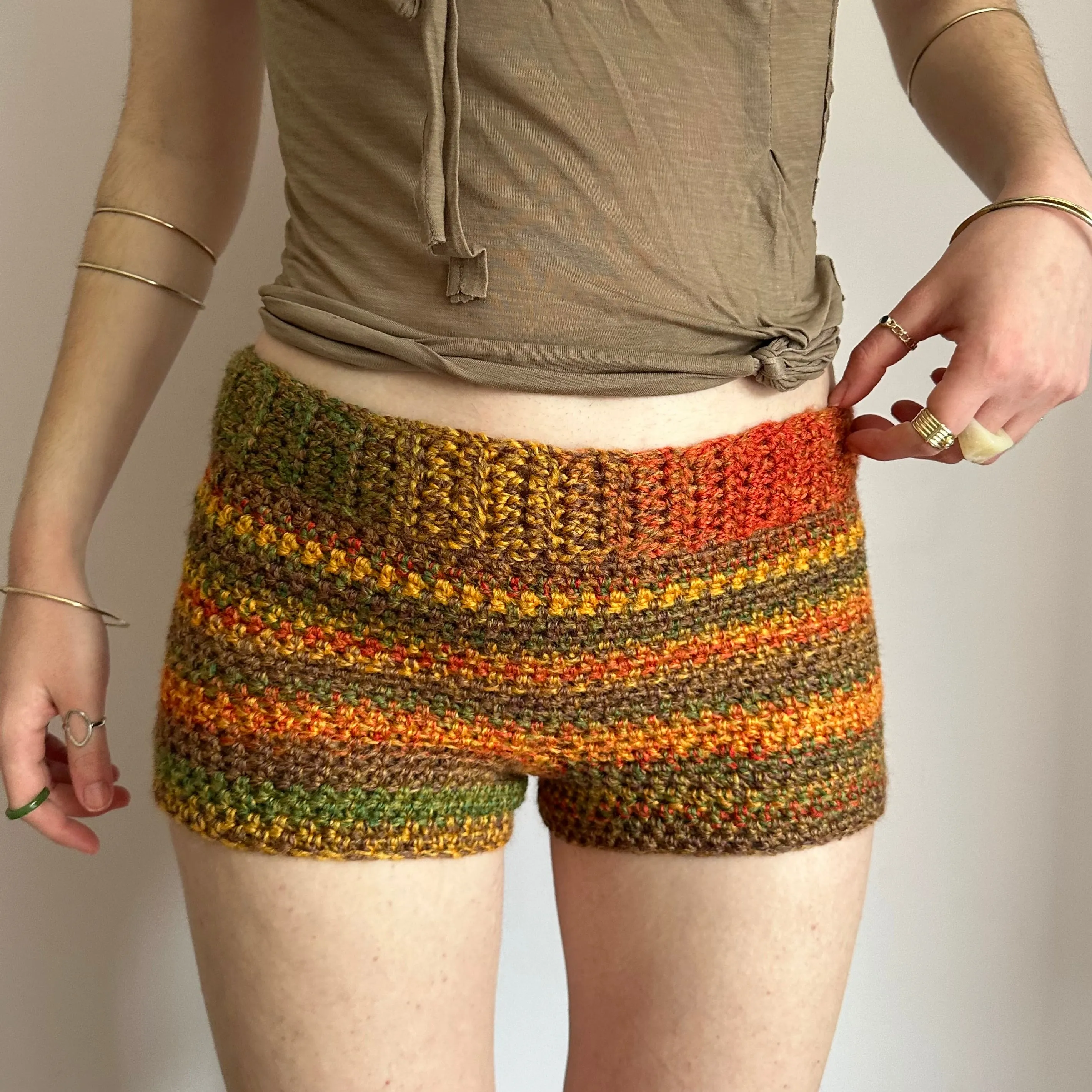 Handmade earth tones ombré striped crochet shorts