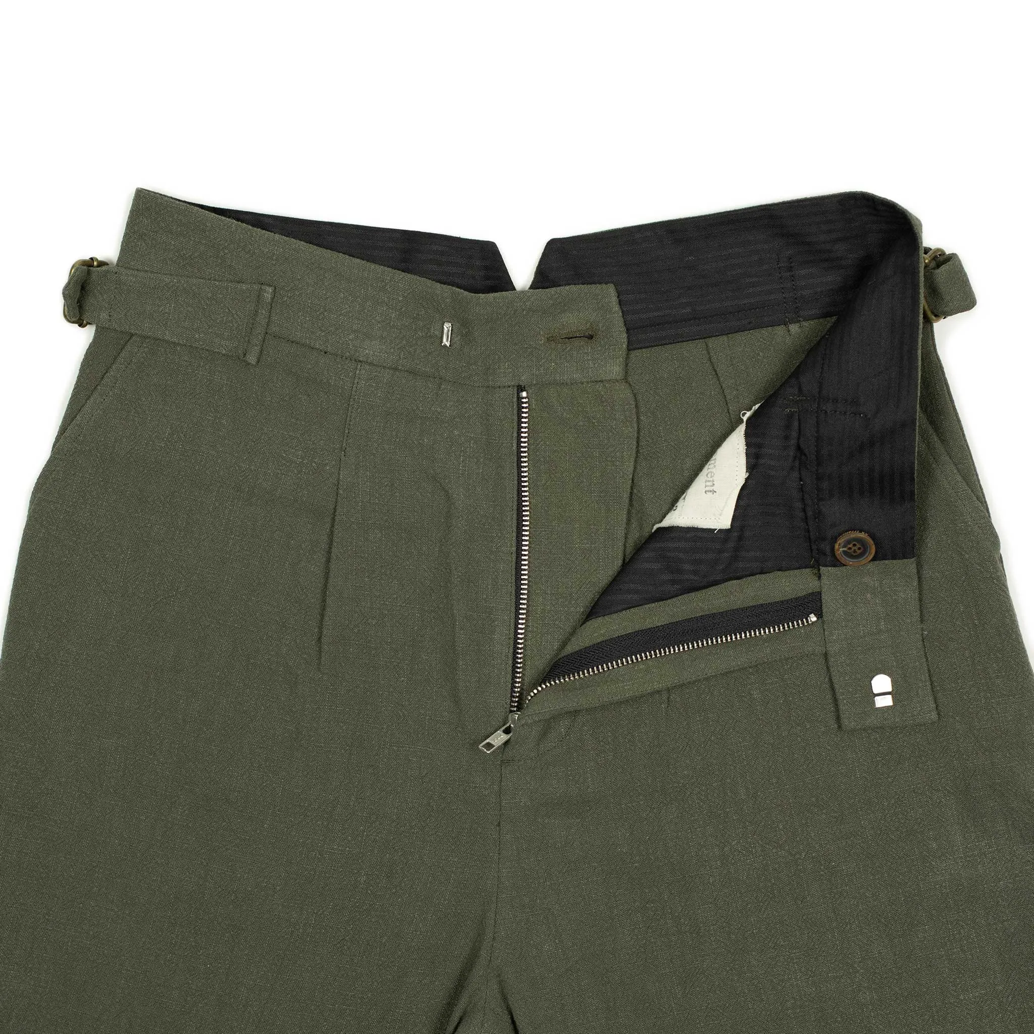 Karl side tab shorts in moss green ramie