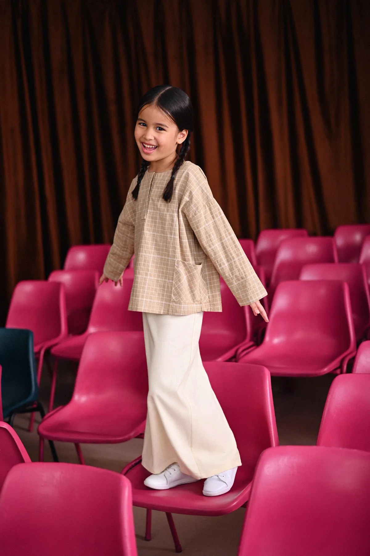 The Dulu Kita Fan Pleats Skirt - Cream